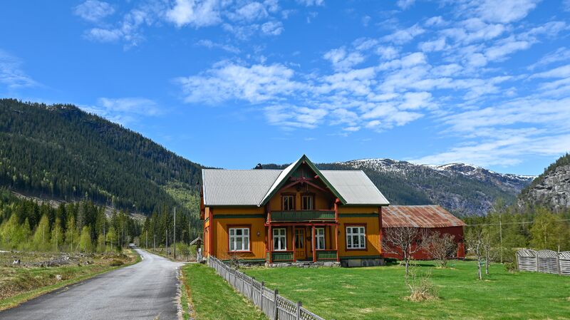 Fil:Granheim Bygland 070524.jpg