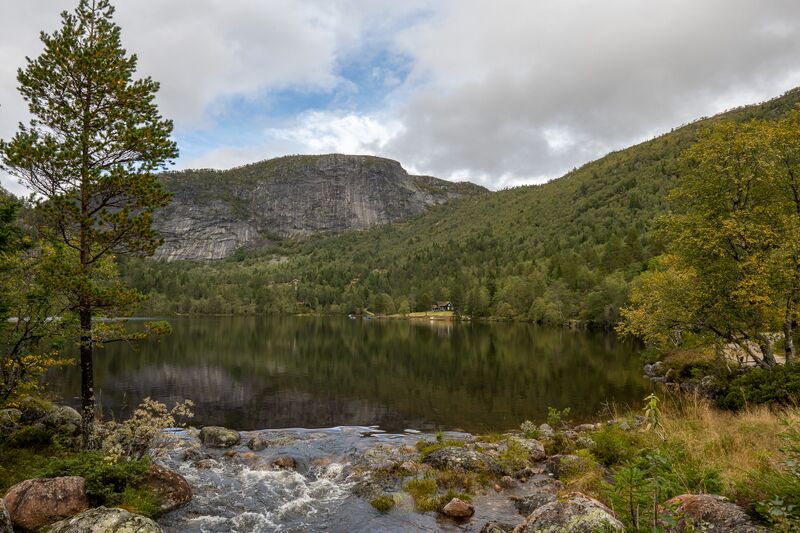 Fil:Laugardalen Homme Valle 120925.jpg