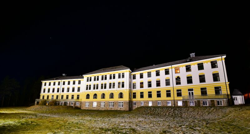 Fil:Landeskogen Grendi 121217.jpg
