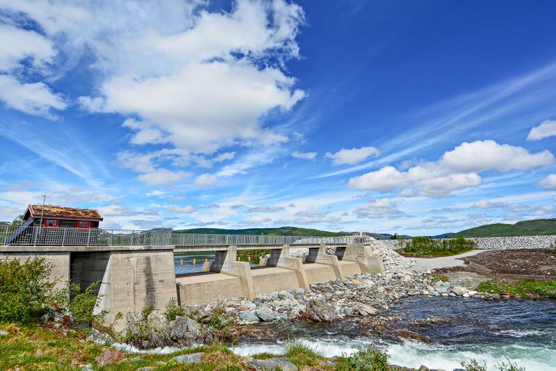 Fil:Dam Breidvatn Hovden 250616-2.jpg