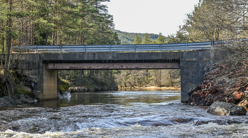Fil:Bråvollbrua Kallhovd 310325-2.jpg