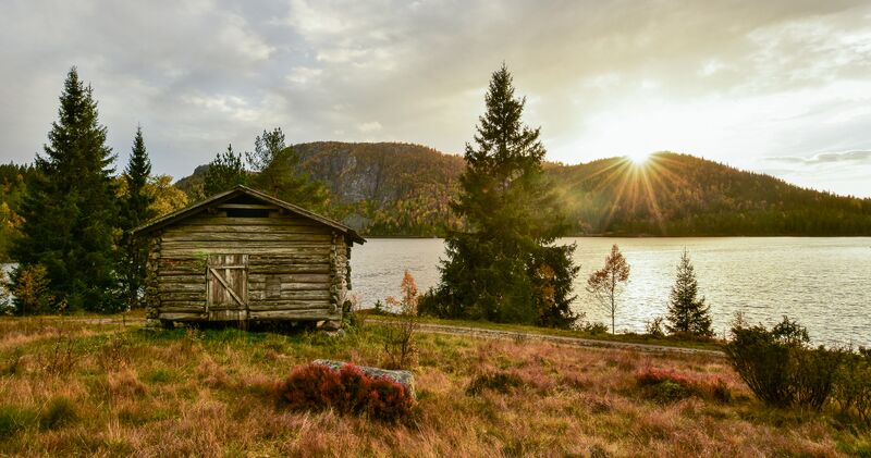 Fil:Valbjørgvatnet Grendi 051018-2-3.jpg