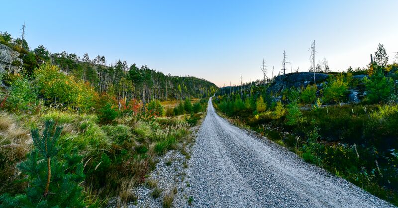 Fil:Myklandsdalen Froland 280918.jpg